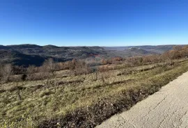 Motovun - okolica, građevinsko-poljoprivredno zemljište predivnog otvorenog pogleda, Pazin - Okolica, Γη