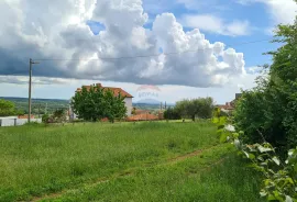 Kaštelir: Lijepo građevinsko zemljište na brijegu s pogledom na more, Kaštelir-Labinci, Tierra