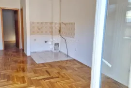 Trešnjevka, stan 1S+DB, lođa+balkon, Zagreb, Appartement