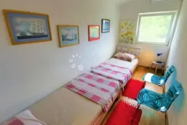 Kuća  za odmor na 40m od mora, Drvenik Veli, Trogir - Okolica, Maison