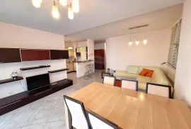 OPATIJA - dvosobni stan s terasom i garažom, Opatija, Apartamento