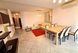 OPATIJA - dvosobni stan s terasom i garažom, Opatija, Apartamento