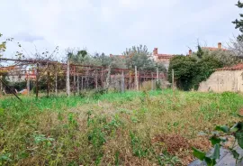 Istra, Valtura - građevinsko zemljište s ucrtanim objektima, Ližnjan, Land