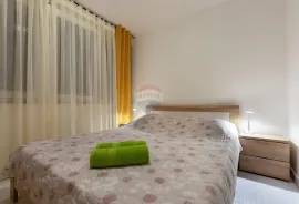 Istra, Medulin, Apartmanska kuća s 7 apartmana i bazenom, Medulin, Casa