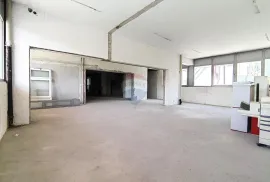 Zagreb, Savska cesta, roh bau poslovni prostor 316 m2+2 VPM, Zagreb, Commercial property