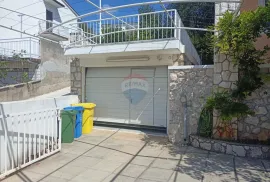 Dramalj, Crikvenica, prekrasna višestambena kuća na odličnoj lokaciji, Crikvenica, Maison