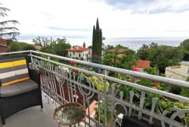 OPATIJA,LOVRAN- 2. RED DO MORA, stan 140 m2, balkon, parking, pogled na more, Lovran, Appartment