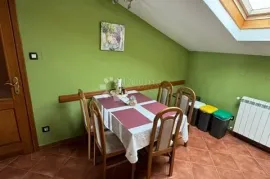 Atraktivna samostojeća villa sa očaravajućim pogledom na more, Rijeka, Casa