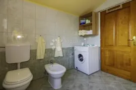 Atraktivna samostojeća villa sa očaravajućim pogledom na more, Rijeka, Casa