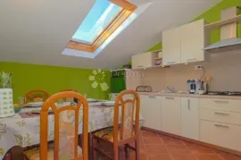 Atraktivna samostojeća villa sa očaravajućim pogledom na more, Rijeka, Casa