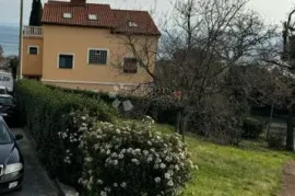 Atraktivna samostojeća villa sa očaravajućim pogledom na more, Rijeka, Casa