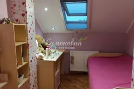 Novi Banovci, 3.0, 80m2(93),IV/4, duplex, renoviran,uknjižen ID#1660, Stara Pazova, Appartement