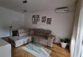 Opatija, Volosko, Stan 2S+DB, površine 68m2, novoadaptiran, Opatija, Appartamento