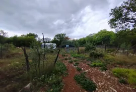 OTOK KRK,GARICA-poljoprivredno zemljište sa maslinama, Vrbnik, Terrain