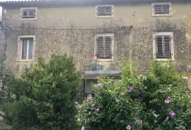 Istra, Novigrad, okolica, unikatna autohtona istarska kuća s vrtom - samo 30 metara od mora, Novigrad, Casa