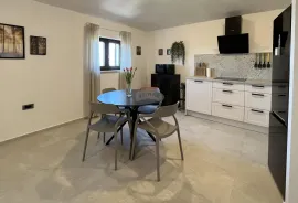 Istra, Poreč - okolica, stan s dvije spavaće sobe i pogledom na more, Poreč, Apartamento