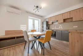 Zagreb, Šalata, prekrasan novouređen trosoban stan 60 m2, Zagreb, Apartamento