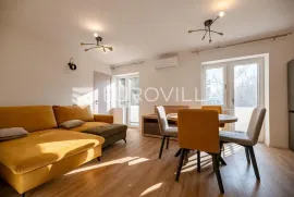 Zagreb, Šalata, prekrasan novouređen trosoban stan 60 m2, Zagreb, Apartamento