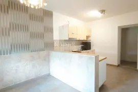 Vodnjan, okolica- adaptirana kuća 140m2 s pogledom na more, Vodnjan, Σπίτι