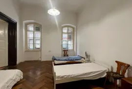 Pula, Monte Zaro - prostran stan i studio apartman, Pula, Wohnung