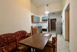 Pula, Monte Zaro - prostran stan i studio apartman, Pula, Kвартира