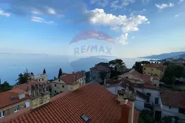 VOLOSKO, Stan 96 m2, Opatija, Appartement