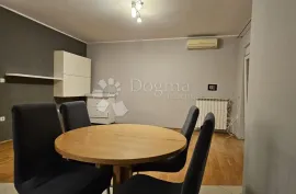 Vrhunski stan na top lokaciji!, Pula, Appartement