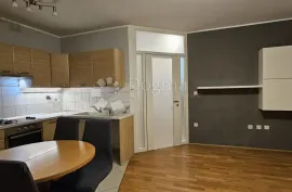 Vrhunski stan na top lokaciji!, Pula, Appartement