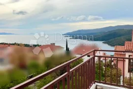 Rabac, stan s otvorenim pogledom na more, Labin, Kвартира