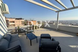 ZAGREB, PERJAVICA - Penthouse s nevjerojatnim pogledom na Zagreb!, Zagreb, Daire