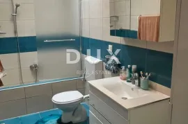 ZADAR, PRIVLAKA - Kuća s bazenom, 200m od mora, Privlaka, Ev