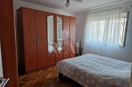 KRNJEVO-STAN NA ODLIČNOJ LOKACIJI, 2S+DB OD 54 m2, TERASA, Rijeka, Appartamento