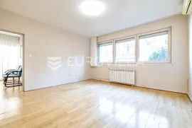 Zagreb, Zelengaj, uređen poslovni prostor 160 m2, Zagreb, Commercial property