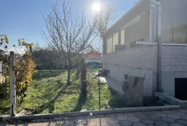 Istra, Pula, kuća 225 m2 u Šijani, Pula, Casa