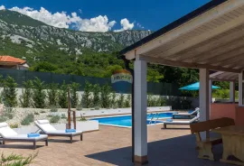 Crikvenica, Tribalj- Villa s bazenom i prekrasnom okućnicom, Vinodolska Općina, House