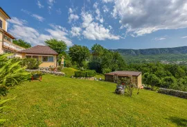 Bribir, prekrasno velebno imanje u zelenilu s pogledom na more, Vinodolska Općina, Casa