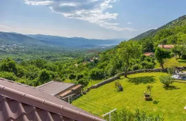 Bribir, prekrasno velebno imanje u zelenilu s pogledom na more, Vinodolska Općina, Casa