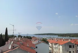 Istra,Červar Porat,dvoetažni stan, Poreč, Apartamento