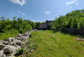 OTOK KRK, VRBNIK kamena kuća za adaptaciju sa vrtom, Vrbnik, Haus