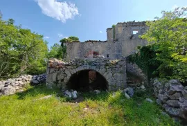 OTOK KRK, VRBNIK kamena kuća za adaptaciju sa vrtom, Vrbnik, Haus