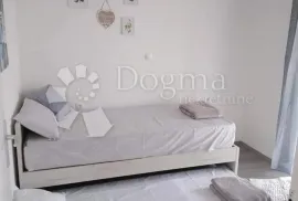 Dvosobni stan s pogledom na more, Posedarje, Appartment