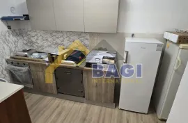 Kuća sa dva stana pogled na more na 2420m2 zemljišta, Marčana, Haus