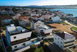 KUĆA UDALJENA 70 m OD MORA, NOVOGRADNJA - ZADAR, DIKLO, Zadar, Maison