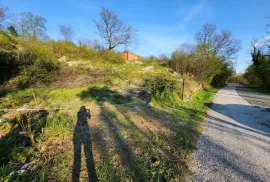 Cernik - Soboli teren poslovno - stambene namjene, cijena nije fiksna, Čavle, Land