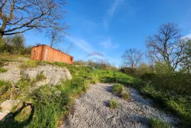 Cernik - Soboli teren poslovno - stambene namjene, cijena nije fiksna, Čavle, Land