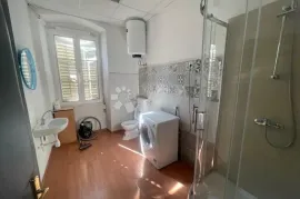 Prodajemo stan na par koraka od Korza, Rijeka, Appartement