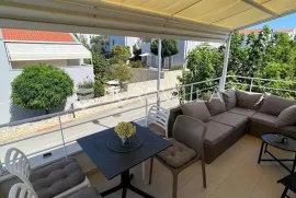 Zadar, Petrčane, moderan jednosoban stan, drugi red od mora, NKP 47.95, Zadar - Okolica, Appartement