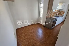 Osijek, Centar grada, četverosoban stan, 98 m2, Osijek, Apartamento