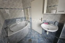 Osijek, Centar grada, četverosoban stan, 98 m2, Osijek, Apartamento