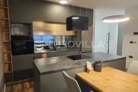 Osijek, Bosutsko naselje, atraktivan trosoban stan, 79.27 m2, Osijek, Appartement